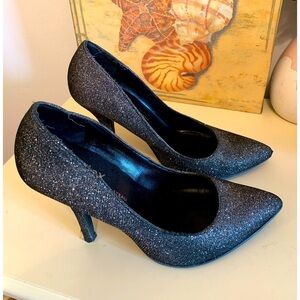 Le Château sparkling heals size 7.5 M